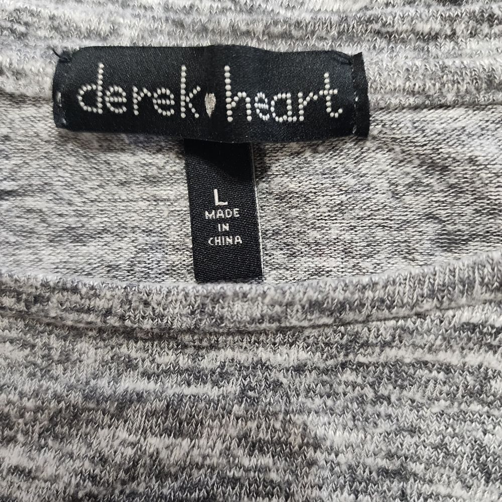 Derek Heart Gray Ruffle Long Sleeve Top (L) - Picture 5 of 5